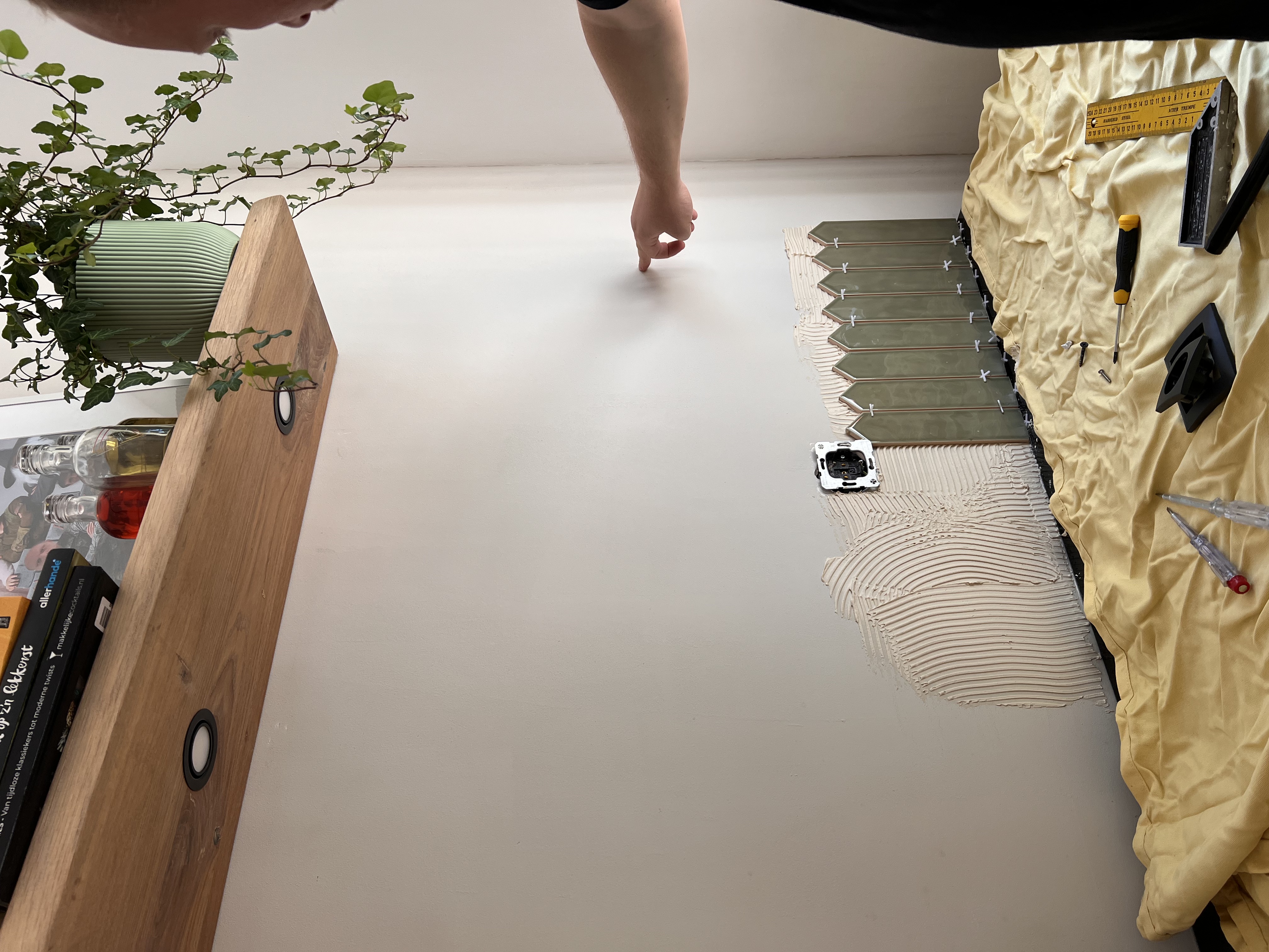 Interior shelf detail